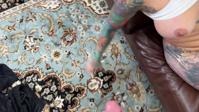 Bianca Bailee: Small Hand's Big Dick Pounds My Tight Pussy for Huge...