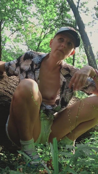 Voyeur in Forest - Girl Masturbates Outdoor
