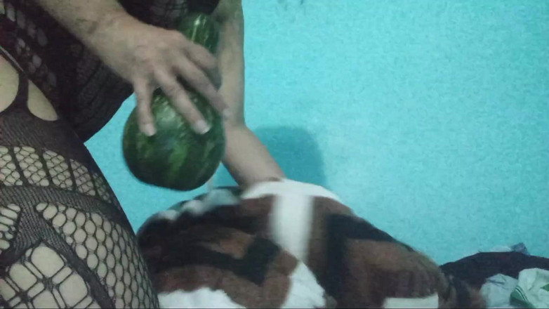 Lobicam: Saya melancap dengan sedap di gunung kaya