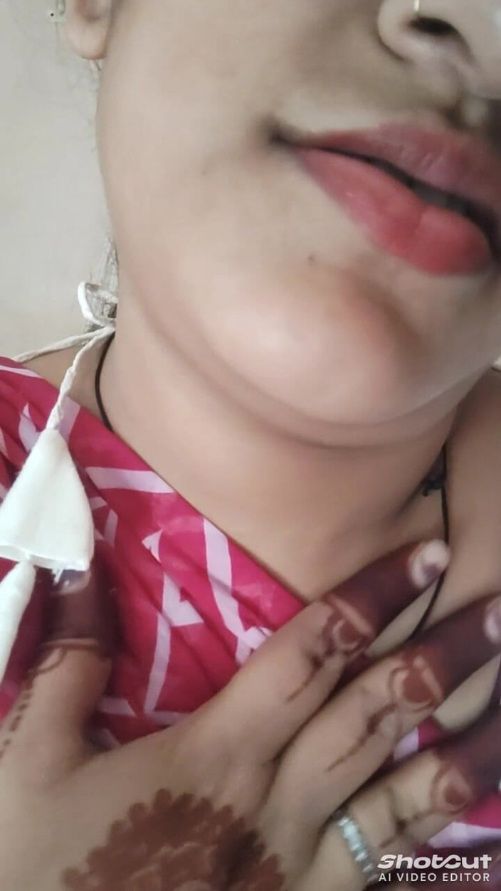 Dr_doom21: 인도 바비의 보짓물이 뜨겁다