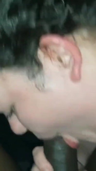 Youngenglishbbw il bbc Nata4sex si masturba per me succhiando il suo grosso cazzo