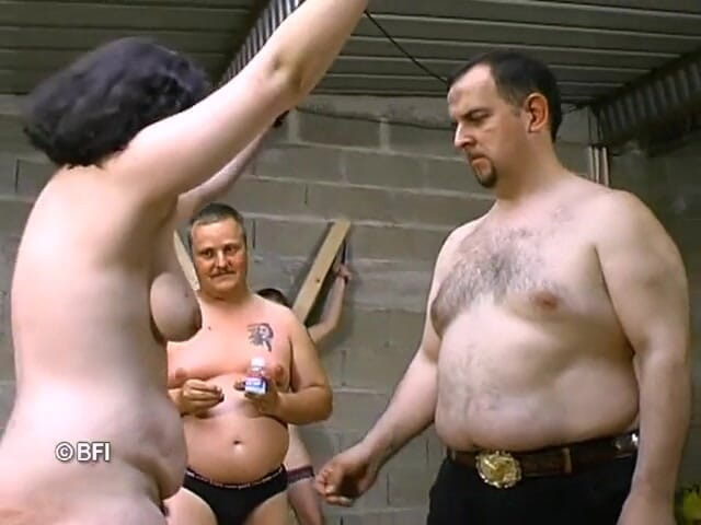 House of lords and mistresses in the spanking zone: Bizarre files 50