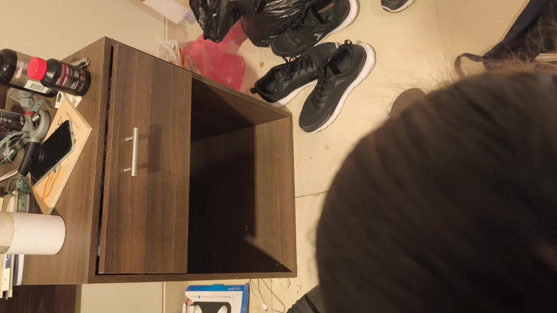 Moo DBOXXX: Svobodná máma, kterou jsem potkal na Facebooku, chce její mléko...