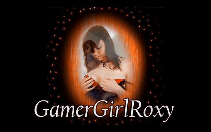 Gamer girl Roxy: Gamer girl Roxy footjob with ten inch dildo