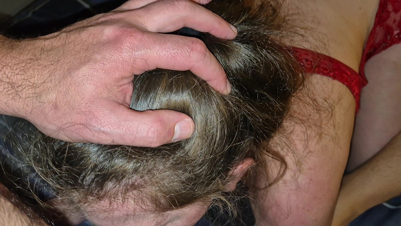 Mr D and Miss C: Rogacz mąż patrzy, jak jego napalona żona rucha nieznajomego