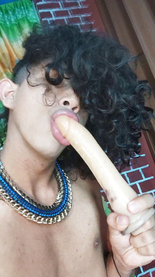 Rey Wez: Derin oral seks