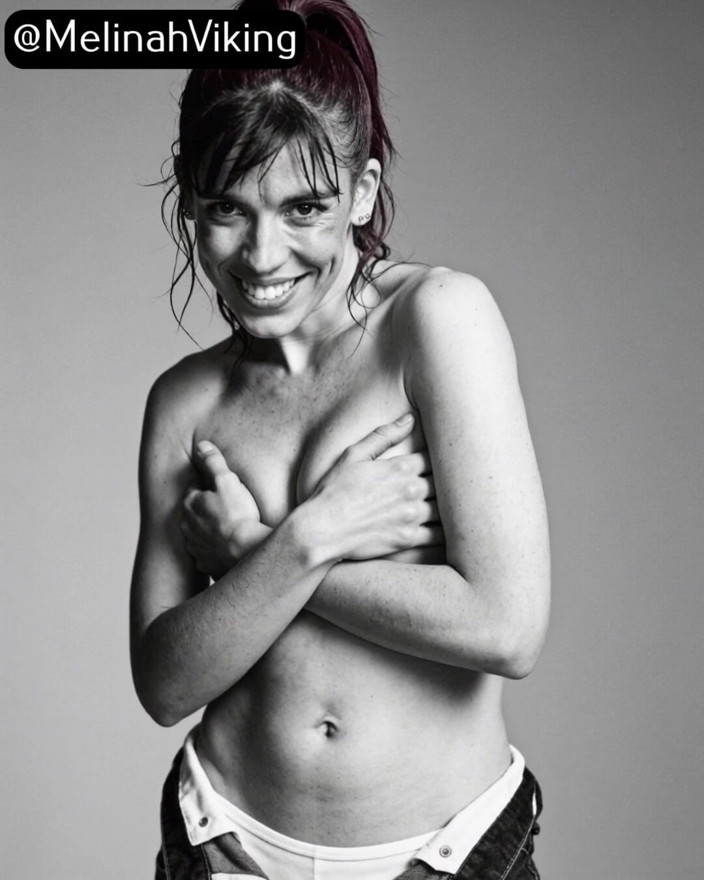 Melinah Viking: B&amp;w Topless Photoshoot