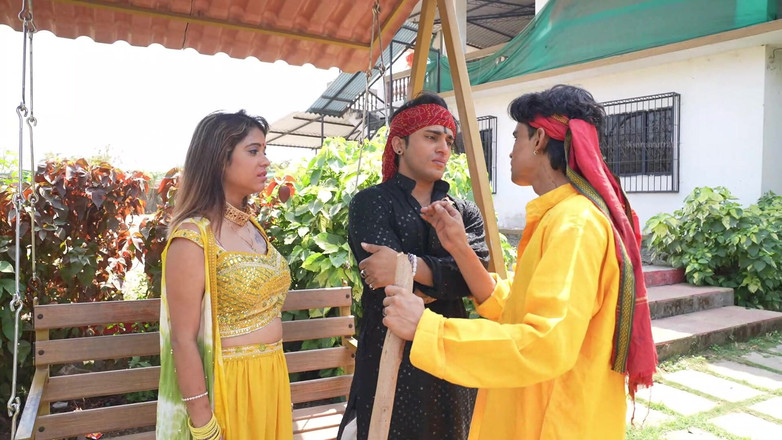 Kamasutra61: Сільський голова відтрахав свою господиню і засунув його член їй в рот