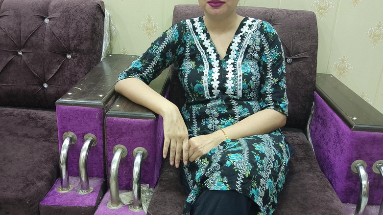 Saarabhabhi6: 義理の兄のマンコを引き裂くつもりですか?1