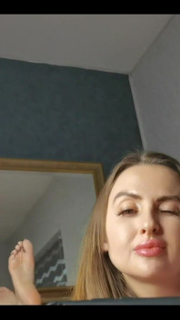 Desideri acquistare una clip personalizzata da me? Poi lasciami una linea
