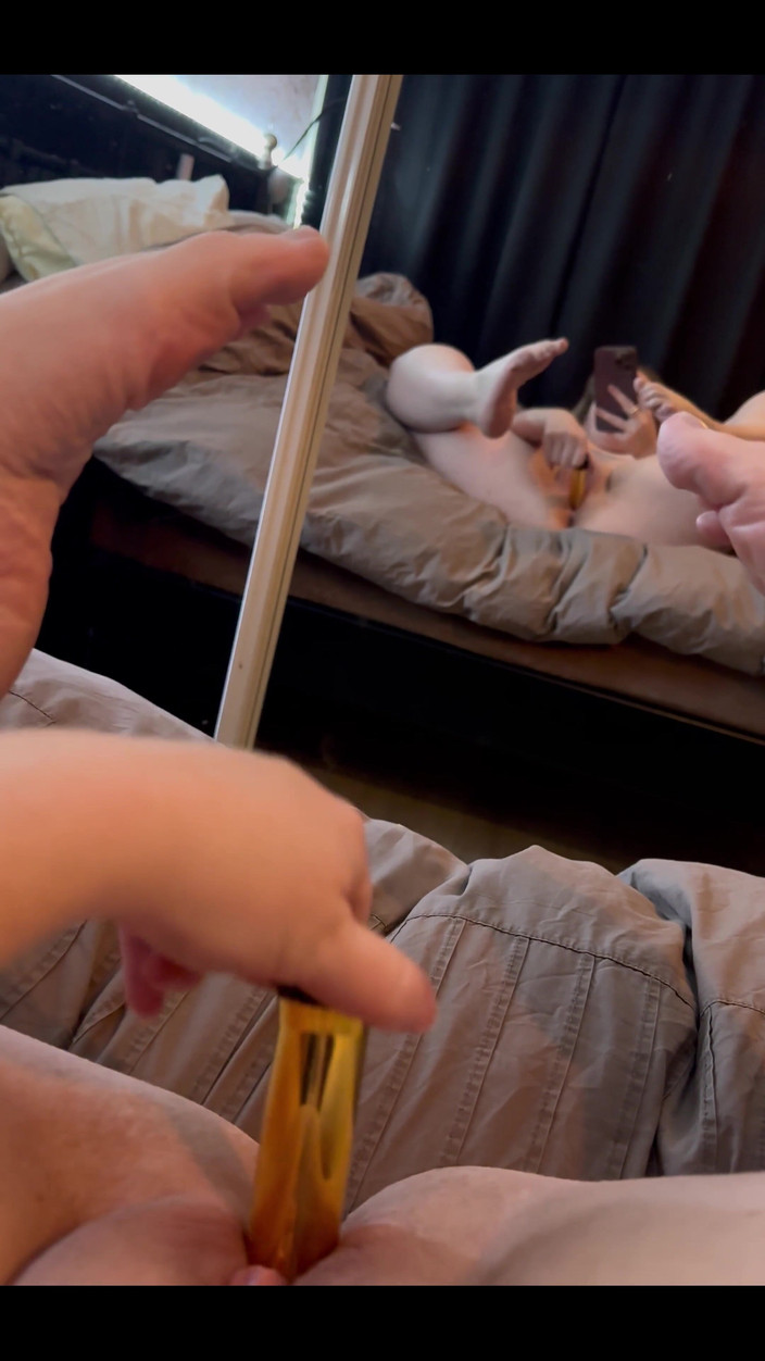 Naughty Mila: Eu sempre fantasio com um pau delicioso