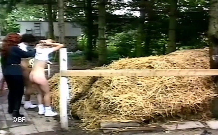 Slave Seks: Kara farmgirl