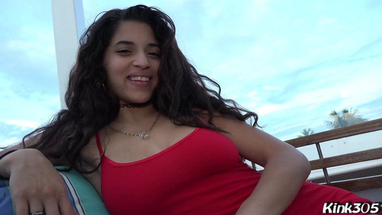 Alex Ace 305: Neighbors daughter Gabriella lopez gets her pussy eaten and gives...