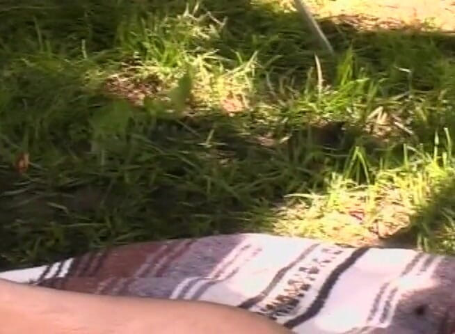 Teens Get it Hard: Remaja lucu disodok di taman
