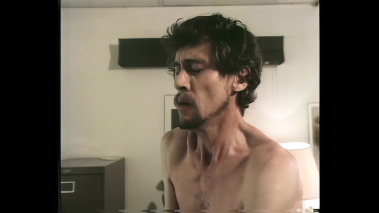 Vintage megastore: Brunetka Nadržená si užívá sání velkého ptáka a šukání její kundičky