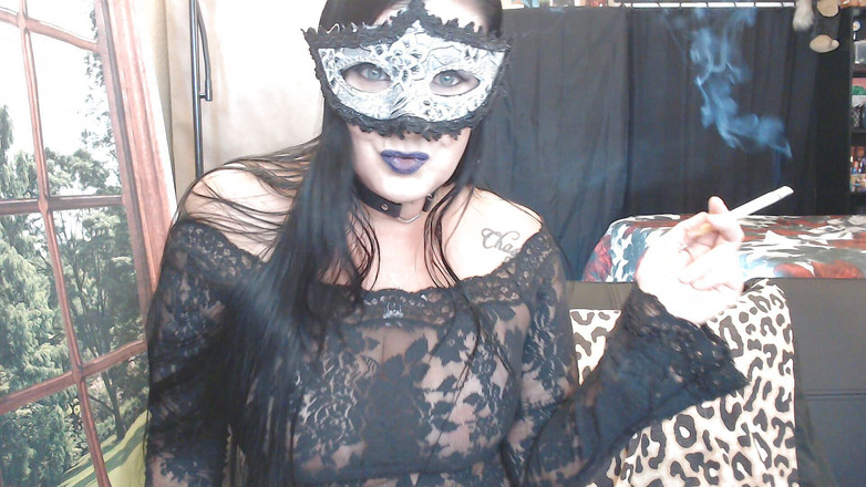 Abby Anna: Lasa-l sa foc te propriul