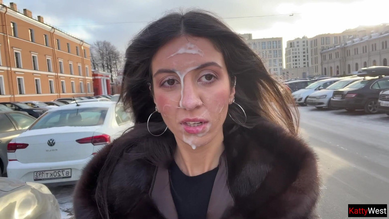 Katty West: Chica acordó caminar con el semen de un extraño en...