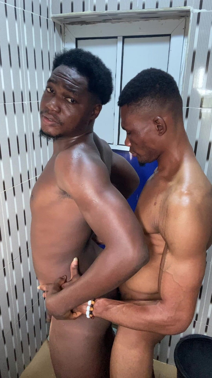 Dverse: Homies aveva bisogno di un cazzo e ne ha uno...