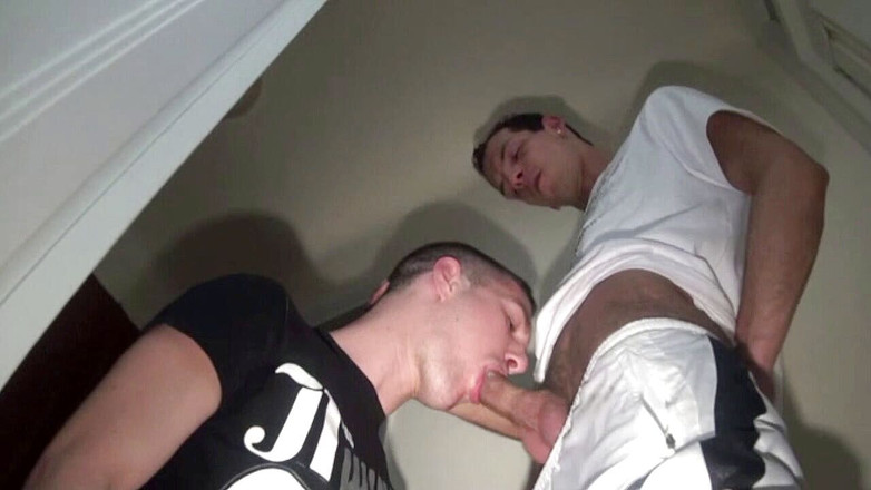 Crunch Boy: Sasha submisovaná s ošukaným klukem