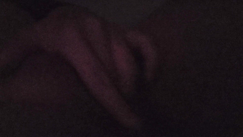 Alessa Moon: Dedilhando minha buceta grávida