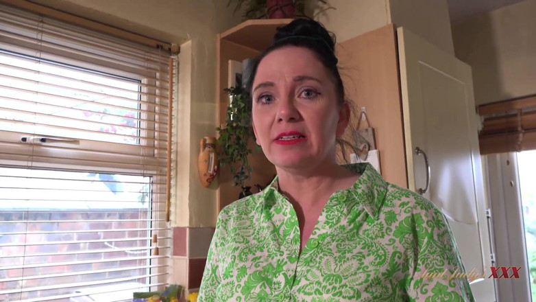 Aunt Judy's XXX: AuntJudysXXX - Your Curvy MILF Housewife Kjirsten Sucks Your Cock in...