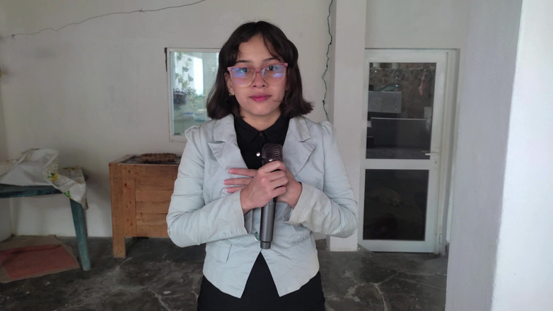 SugarPose: Enf Latina Teen Reporter Stripped
