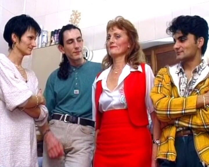 German's Old Chicks: Stará německá učitelka ošukaná zezadu v koupelně