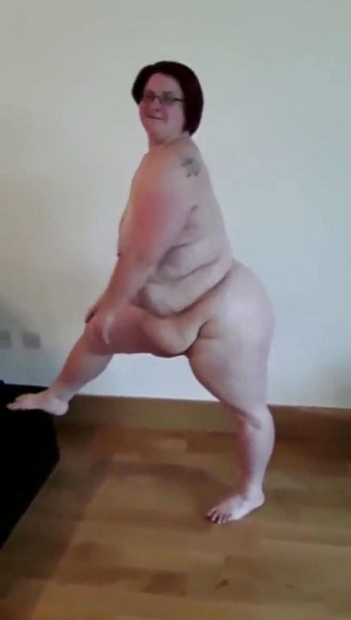 Real homemade BBW BBC porn: Bbwbootyful mijn reet shake complicatie