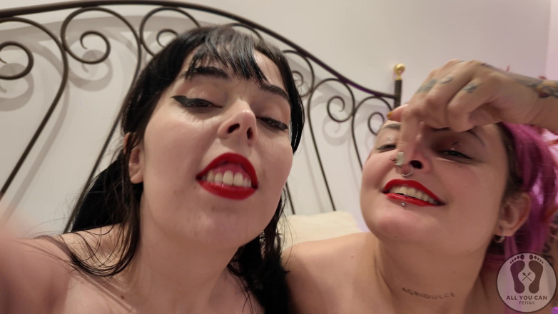All You Can Fetish: 4K dívka dívka nostrils nos výběr fetiš červené rty detailní