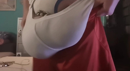 Monster_Meat_: 4 big cumloads in condom