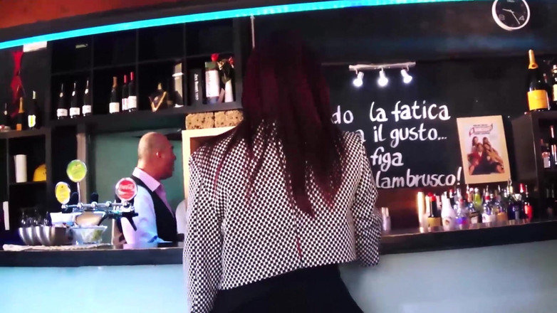 King Of Amateur: Národní farnese