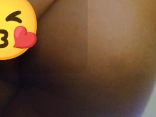 Homo ass: Curvy Latina Tsgirl Teasing