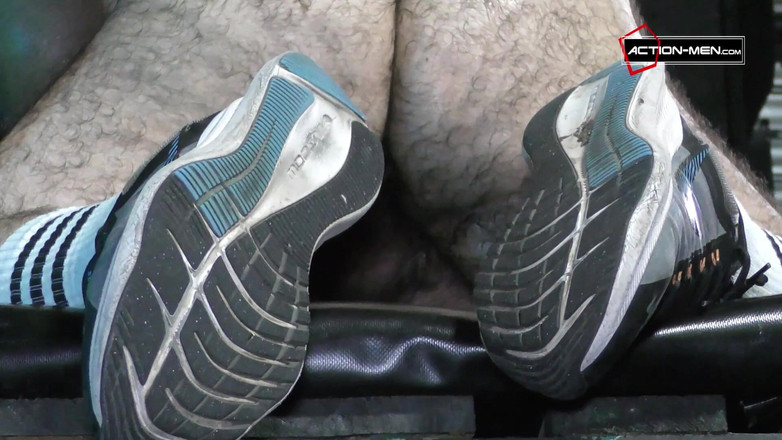 Alessio-Veneziano: Трах у барі м'язів