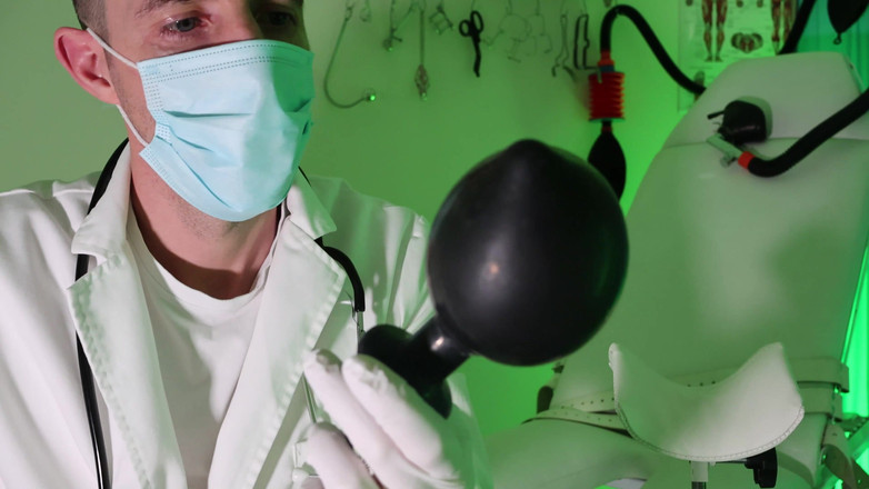 TomBakerBDSM: Bekaret küçülme programı bölüm 3 (4k)