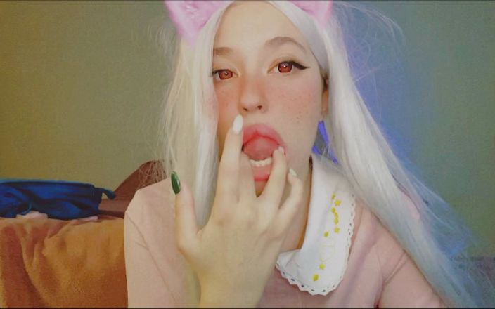 Bambietta Valentain: Hot anime girl sucking her beautiful fingers