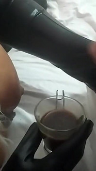 Ebony MILF Needs Cream in Her Coffee