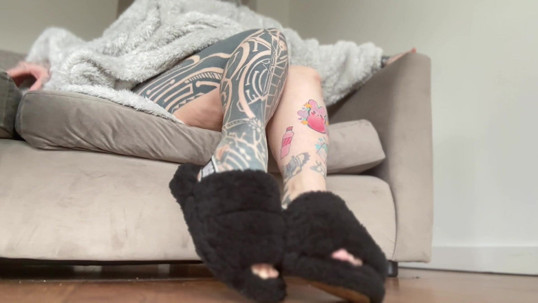 Miss Valentina: Verehre meine dreckigen uggs