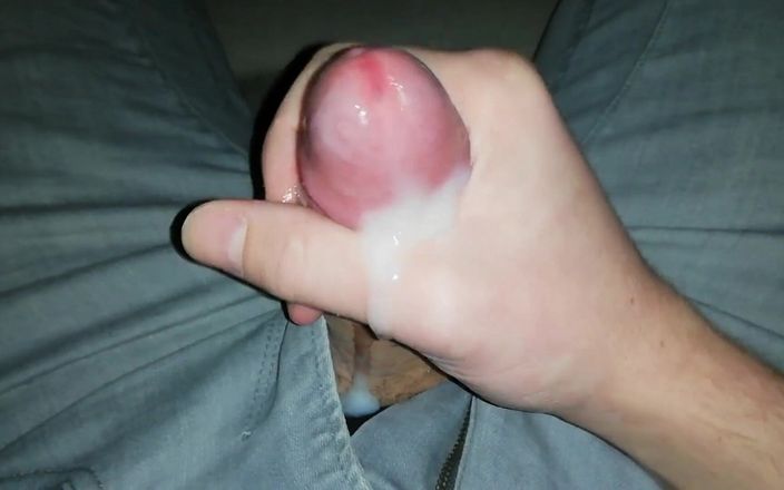 SoloXman: 角質の男、道路に立ち寄って、車でジャークオフ!- ソロックスマン