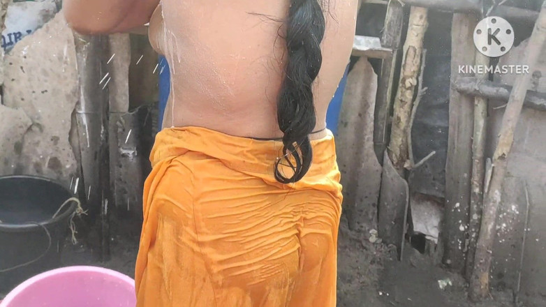 Anita yadav: 温泉はおっぱいインドの性別