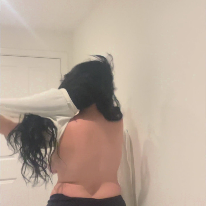 Bonononono: Strip tease and playing with my pussy