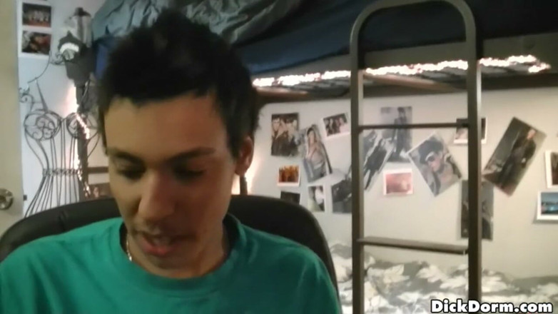 Reality Dudes: Reality Dudes - Wild Jerry ขัดขวางจิตใจของ Anthony ขณะที่พวกเขาเปลี่ยนโกนขนให้กลายเป็นดูดควยเร็วๆ ของจริงในห้องหอพัก