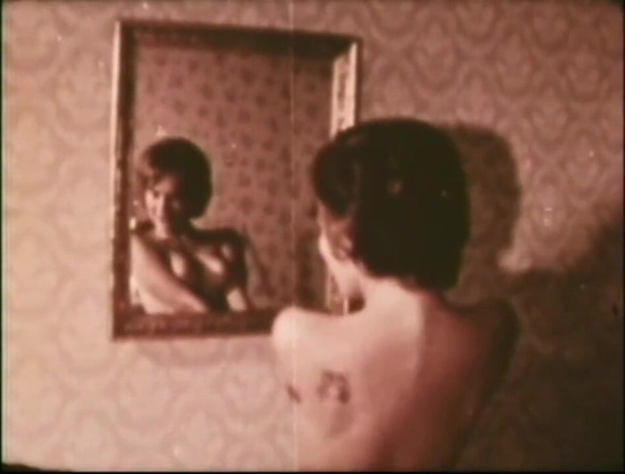 Vintage Usa: A big hard cock for a brunette slut