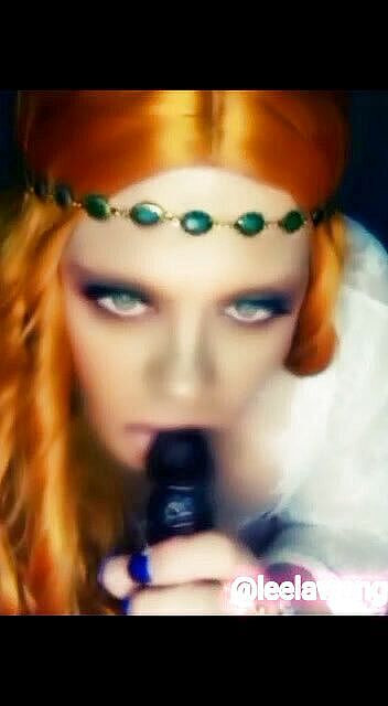 Leela Wong: Bbc hluboké kouření. (PMV)