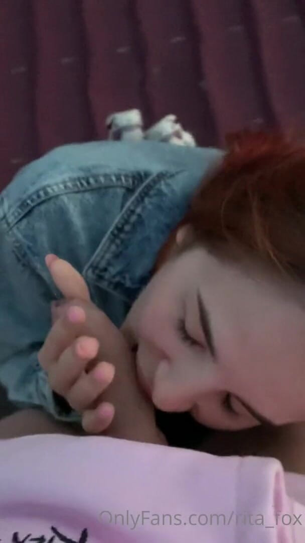 SugarNadya: Rooftop blowjob