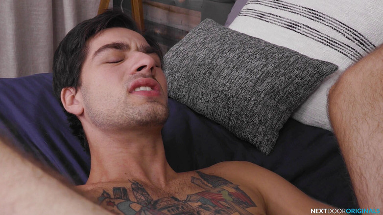 Next Door Studios: NextDoorStudios - bude Leeroy Jones další superhvězdou v gay porno světě?