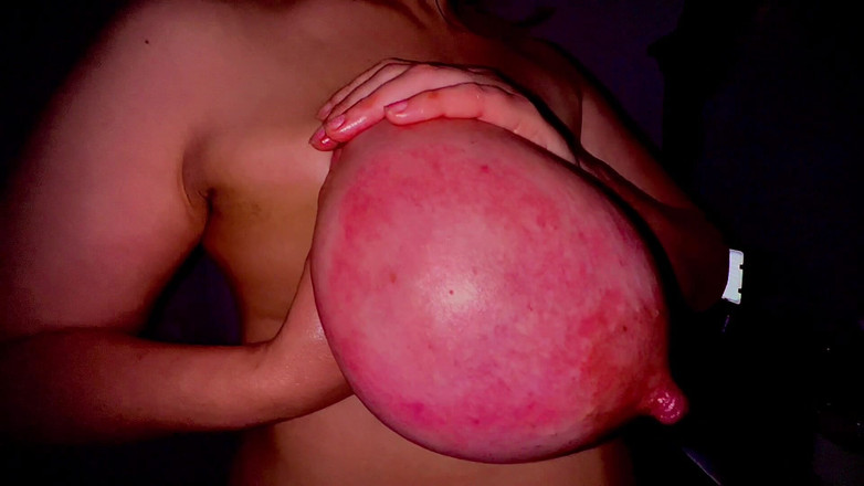 VeeVee Vixen: 熟女おっぱいバスティング4