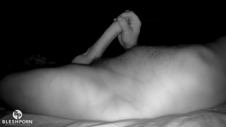 bleshporn: Tim Blesh đang thức dậy và sẵn sàng2 lần xuất tinh!