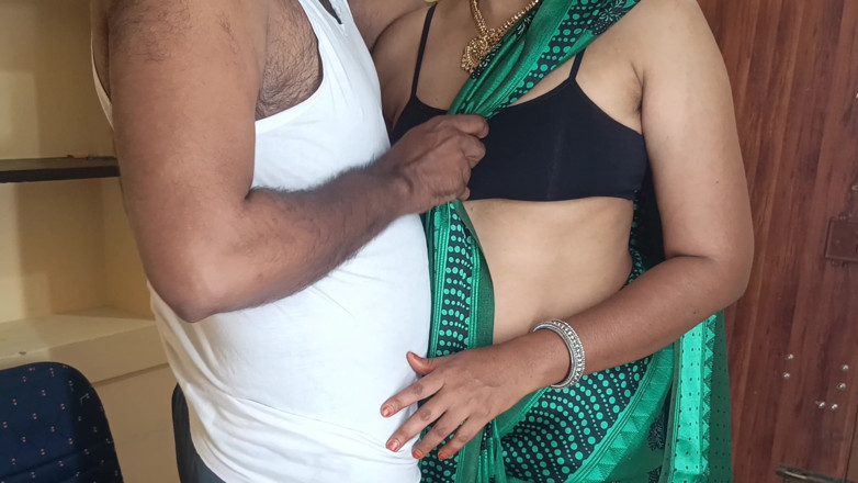 Palani69: Green Colour Saree Stepaunty Hot Romance Viral Video