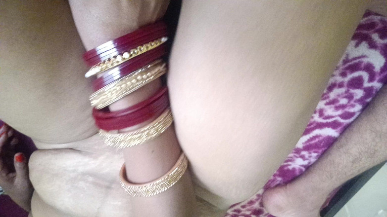 Aliases: Video seks tante seksi india dan penyelam