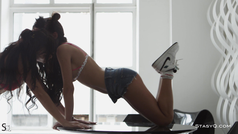 StasyQ: Sunnyq, Zazuq Video Release Stasyq 311